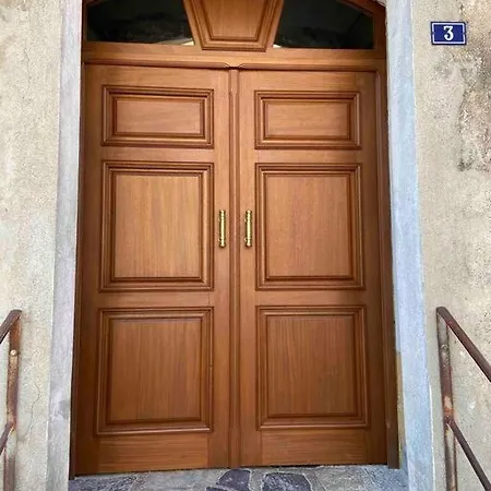 Apartament Tres Beau T2 Neuf Hyper Centre 4 Personnes Calme Et Lumineux Wifi Lave Linge Corte (Corsica)