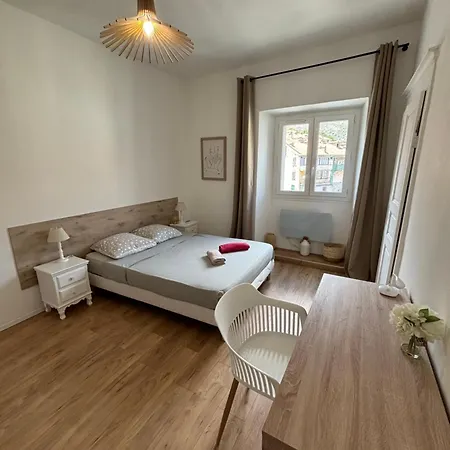 Tres Beau T2 Neuf Hyper Centre 4 Personnes Calme Et Lumineux Wifi Lave Linge * Corte (Corsica)